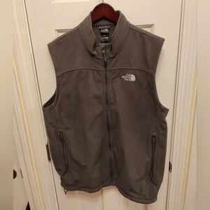 Men's North Face Vest XL Gray